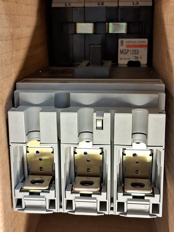 Merlin Gerin-Molded Case Circuit Breaker-MGP1253-Circuit Breaker (MCCB)-New, packaged - Image 3
