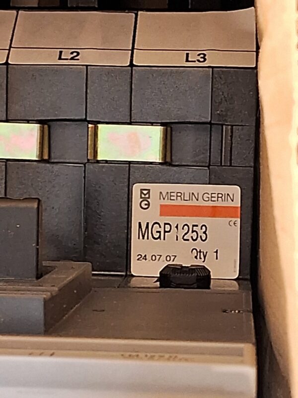 Merlin Gerin-Molded Case Circuit Breaker-MGP1253-Circuit Breaker (MCCB)-New, packaged - Image 4